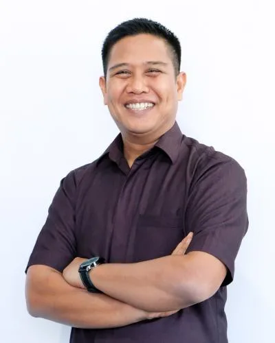 Prof. Dr. Ibrahim, M.Si.